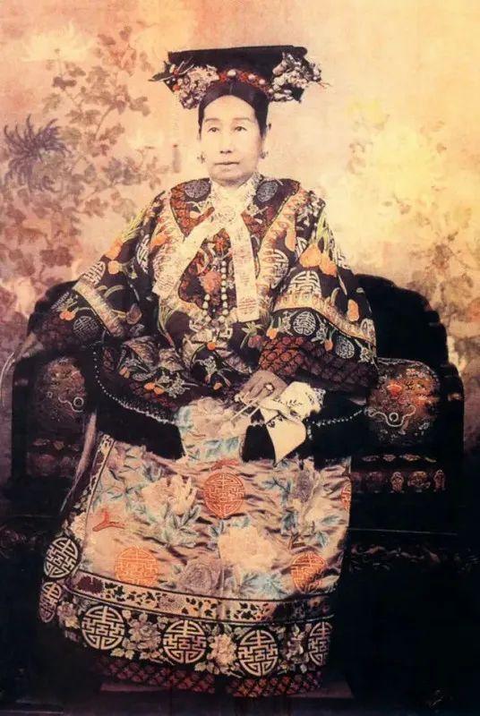 慈禧太后简介大全（每天了解一位历史名人——慈禧）