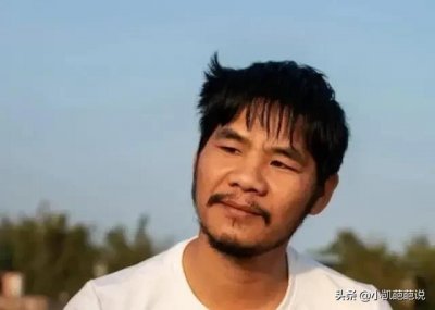 ​广西网红周某人开烧烤店当老板，坚守永不打工信条，却为何被嘲讽