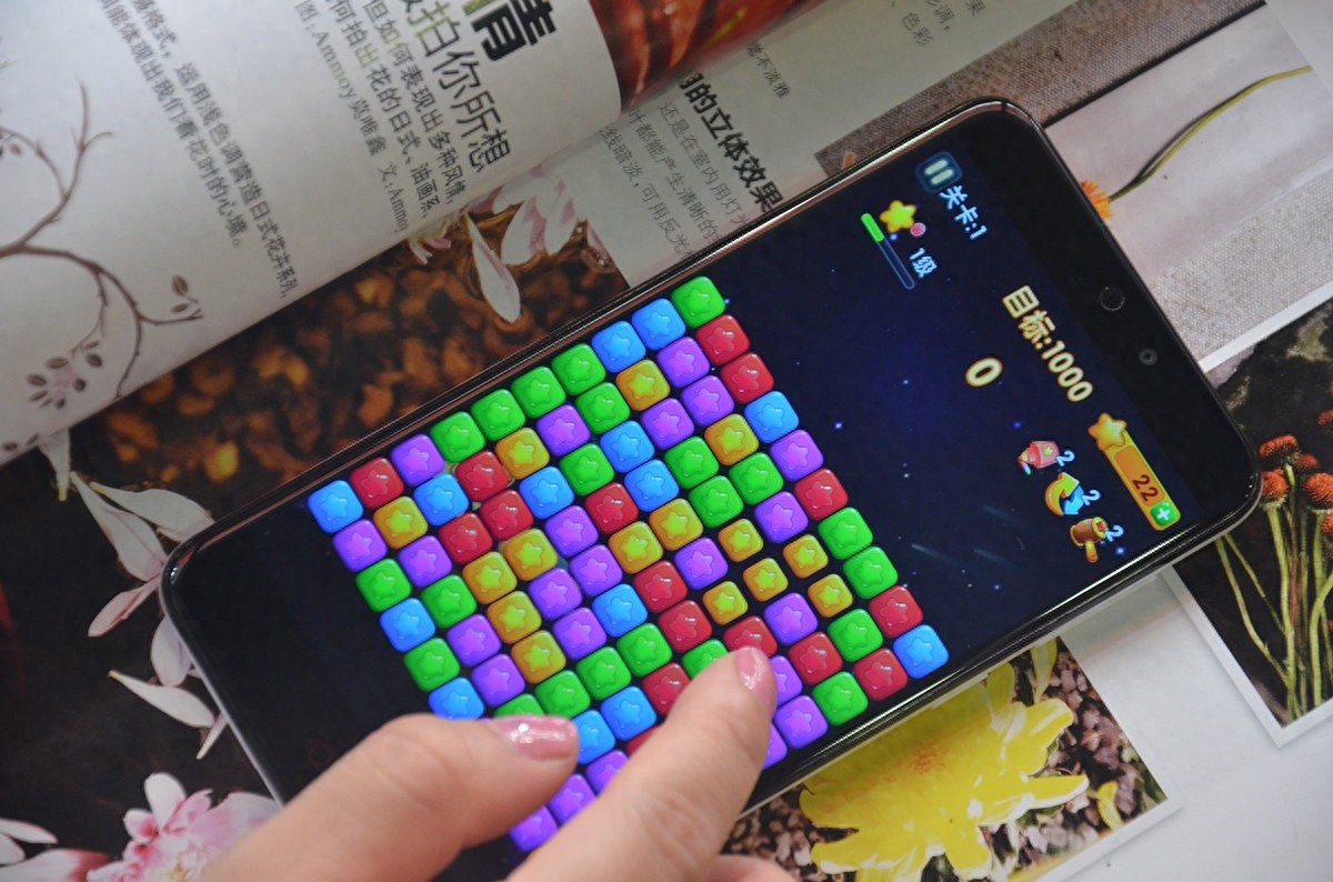 跑分8万,4G+32G,仅售899元的360 N4体验如何?