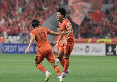 ​80秒丢2球！中国1-2澳大利亚，卡塔尔4-0大胜，亚洲杯最新积分榜