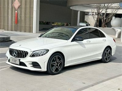 ​20万出头，入手一手奔驰C级，运动与豪华兼得！